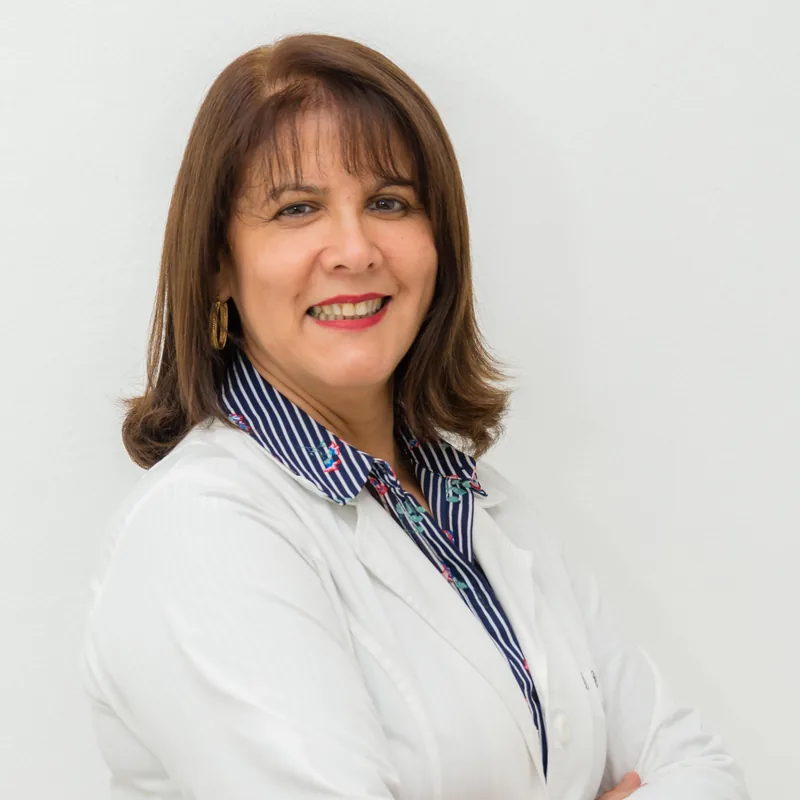 Dra. Elupina De León